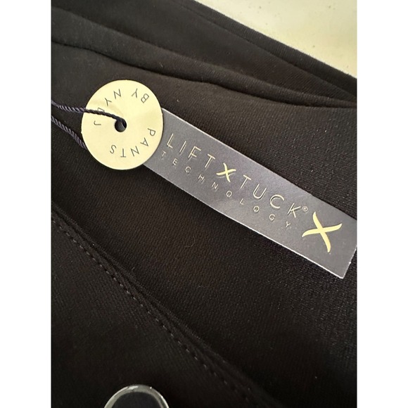 NYDJ Black Lift Tuck Technology Straight Leg Pants Women's Size 22W NEW - Picture 7 of 8